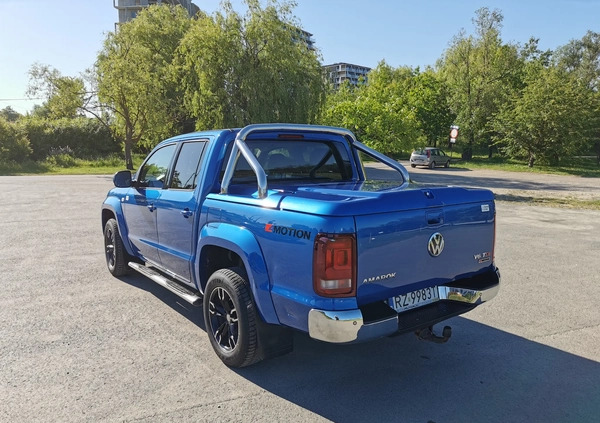 Volkswagen Amarok cena 170000 przebieg: 150000, rok produkcji 2018 z Rzeszów małe 172